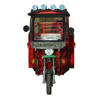 Yatra E-20 Rickshaw Loader