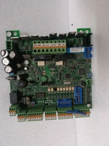 CPU AT2 PCB CARD BOARD CPU-AT2