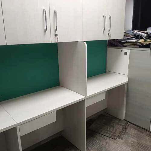 Office furniture and workstation