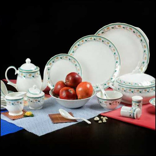 CERAMIC DINNER SET 13