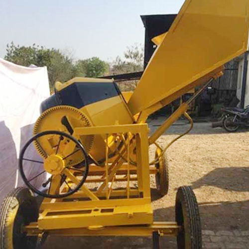 Concrete Mixer With Hopper - Application: Construction