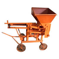 Industrial Weigh Batcher - Mild Steel, 250 Kgs Capacity Per Hopper, Yellow, 500 Kgs Weight | High Quality Precision For Industrial & Commercial Use