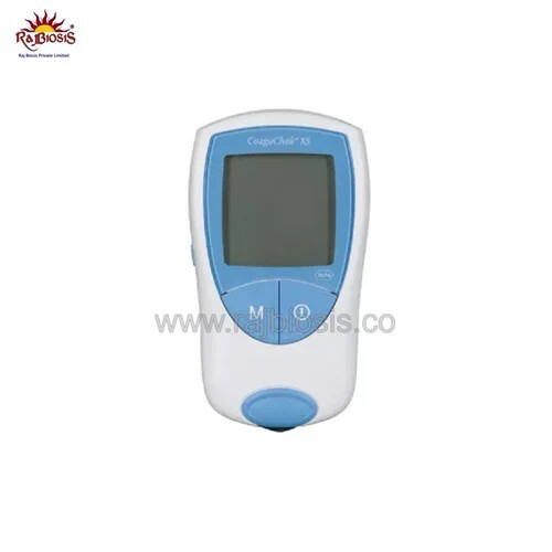 Coaguchek XS System Meter Roche