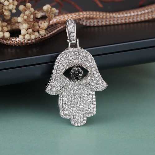 Hamza Diamond fancy Pendant