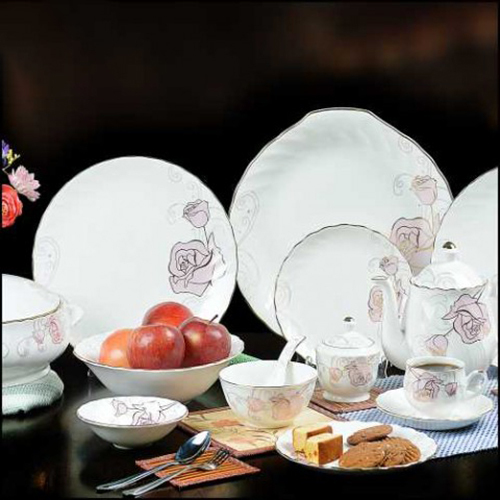 CERAMIC DINNER SET 48