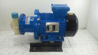 1.5 Hp Magnetic Pump 280 Lpm - Color: Blue