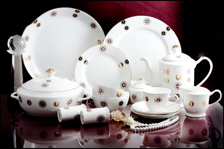CERAMIC DINNER SET 69