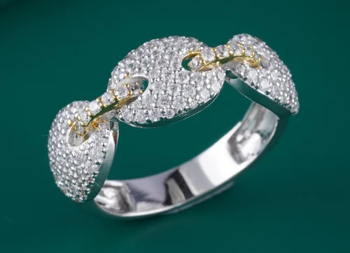 Wedding Wear Gold Diamond Ring