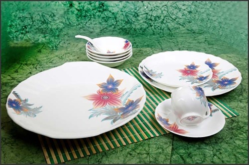 CERAMIC DINNER SET 71