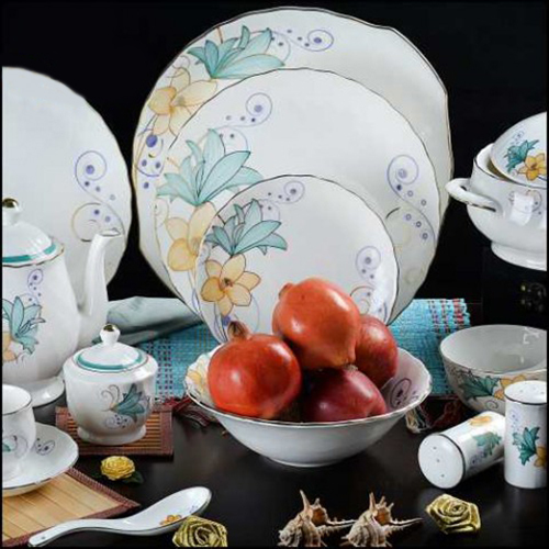 CERAMIC DINNER SET 71
