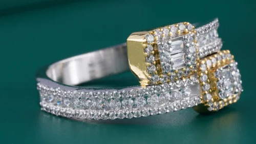 Designer Gold Diamond Ring