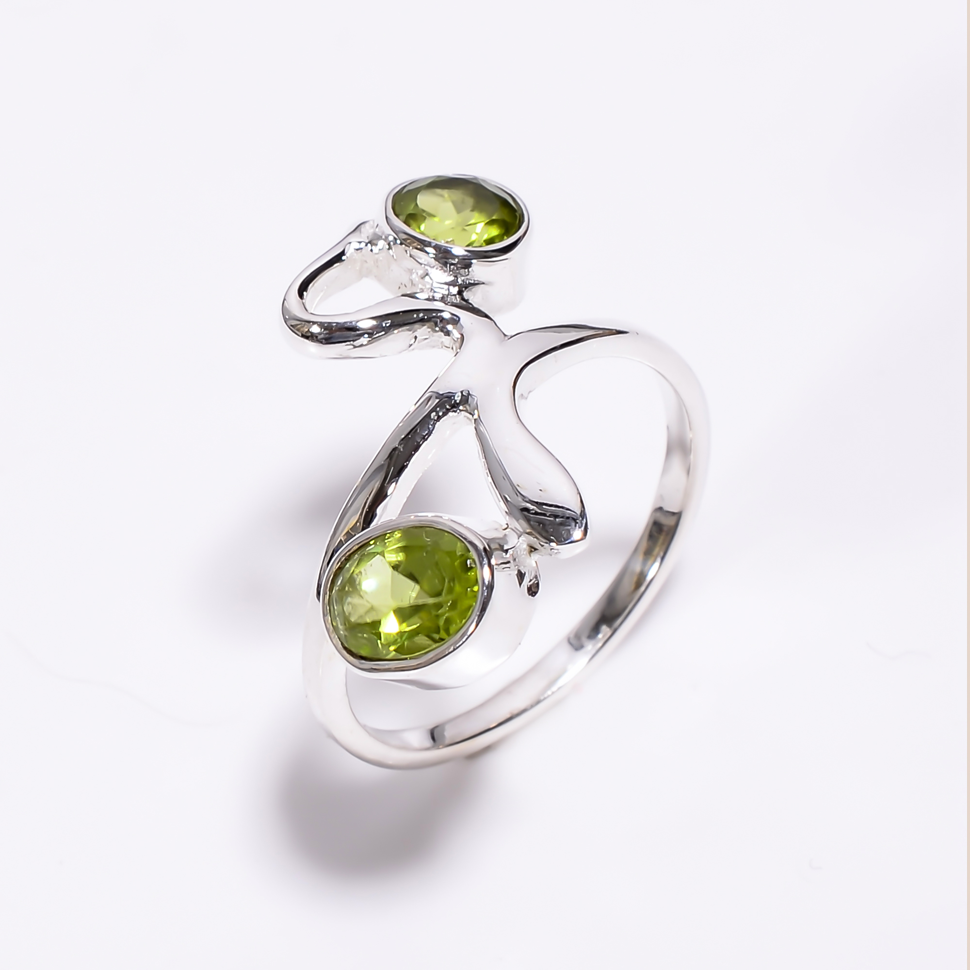 925 Sterling Silver Cut Gemstone Designer Ring