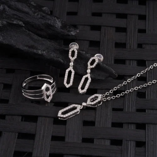 Diamond Necklace Sets