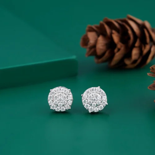 white Gold Diamond Earring