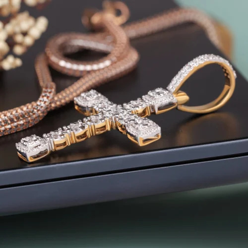 Gold Diamond Pendant