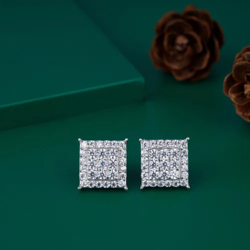 Designer diamond Gold Earrings