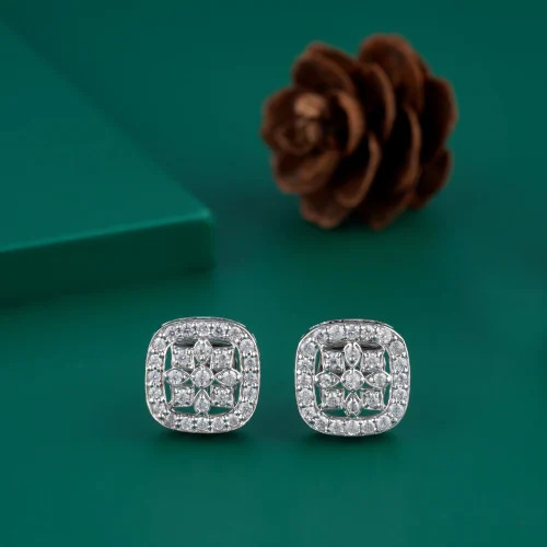 Lightweight Gold Earring