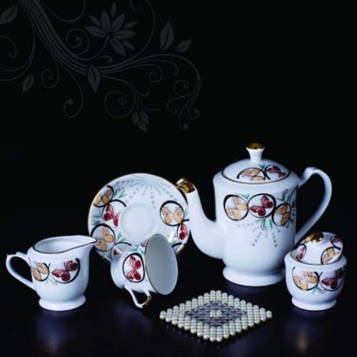 CERAMIC TEA SET 16