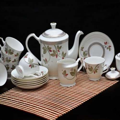 CERAMIC TEA SET 40