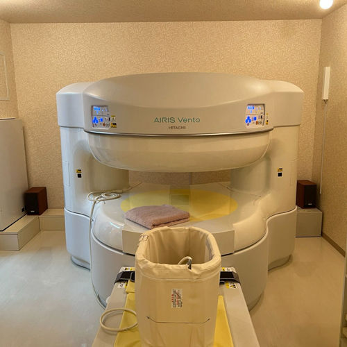Hitachi AIRIS Vento MRI Machine