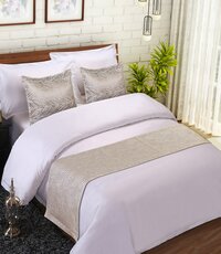 Jacquard Bed Runner