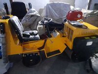 Ride On Roller Fvr850 - Color: Yellow