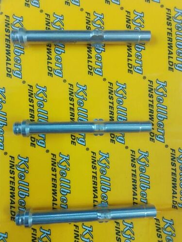 COOLING TUBE (F902) 11855401142 - Durable Material | High Efficiency Heat Transfer, Optimal Dimensions for Compatibility