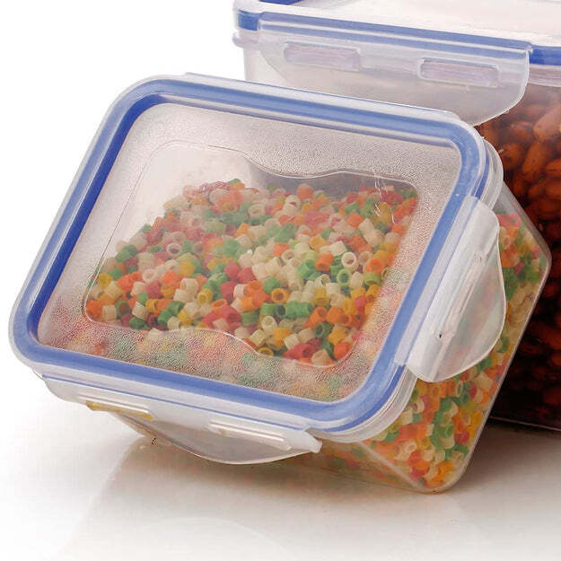 CLASSICS RECTANGULAR PLASTIC AIRTIGHT FOOD STORAGE CONTAINERS WITH LEAK PROOF LOCKING LID STORAGE CONTAINER