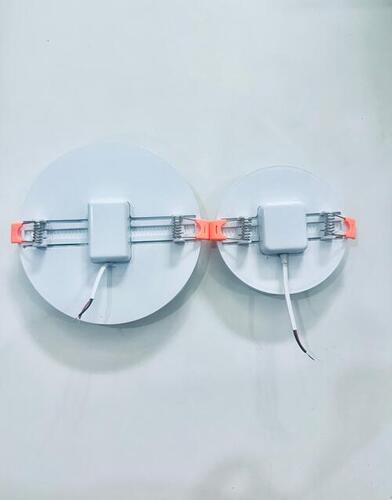 ADJUSTABLE PANEL LIGHT