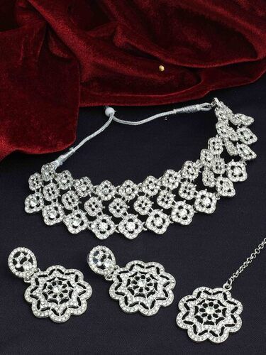 Floral Luster - Austrian Stone Silver Plated Choker Set