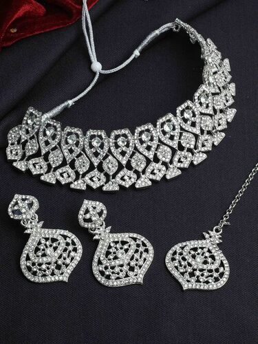 Tilak Graceful Stone Choker Necklace Jewellery Set
