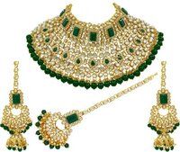 Bridal Kundan Choker Necklace Earring with Maangtikka Jewelry set