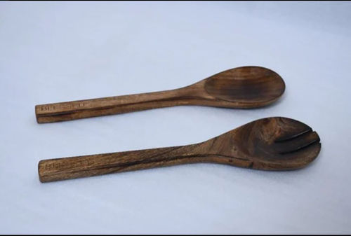 WOODEN SERVING SPOON