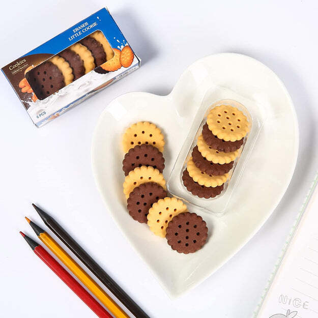 PACK OF 6 ERASERS ERASERS STATIONERY SCHOOL RUBBER SCHOOLS SKETCHES OFFICE SIGN KID PARTY FAVOUR GIFT TOY GIFT CREATIVE CHRISTMAS BIRTHDAY GIFT IN SHAPE BISCUITS