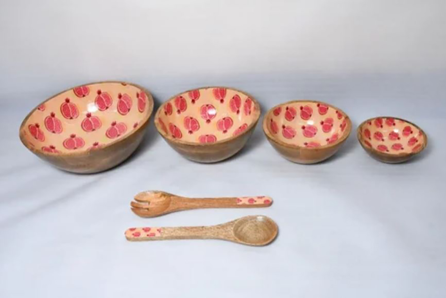 WOODEN SERVING BOWL  (WHITE PRINTED)