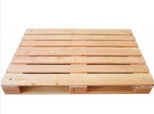 pine four way wooden pallets