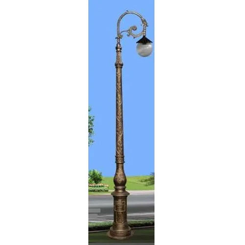 Mild Steel Garden Pole Light