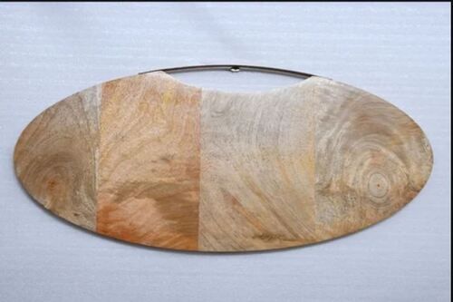 WOODEN CHOPPING BOARD 17