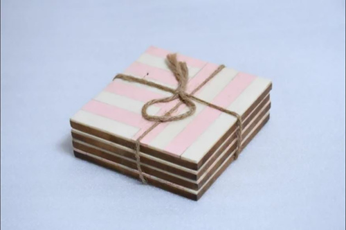 WOODEN COASTER WHITE AND PINK PRINTED