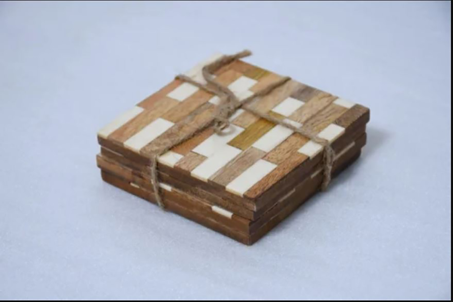 WOODEN COASTER BLUE PRINTED