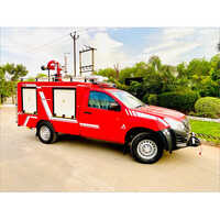 Isuzu D-max Compact Rescue Tender - Color: Red