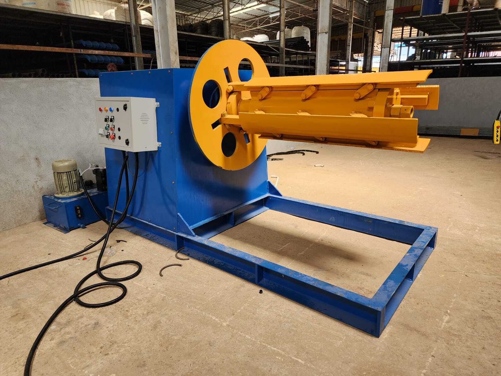 Hydraulic Decoiler Machine