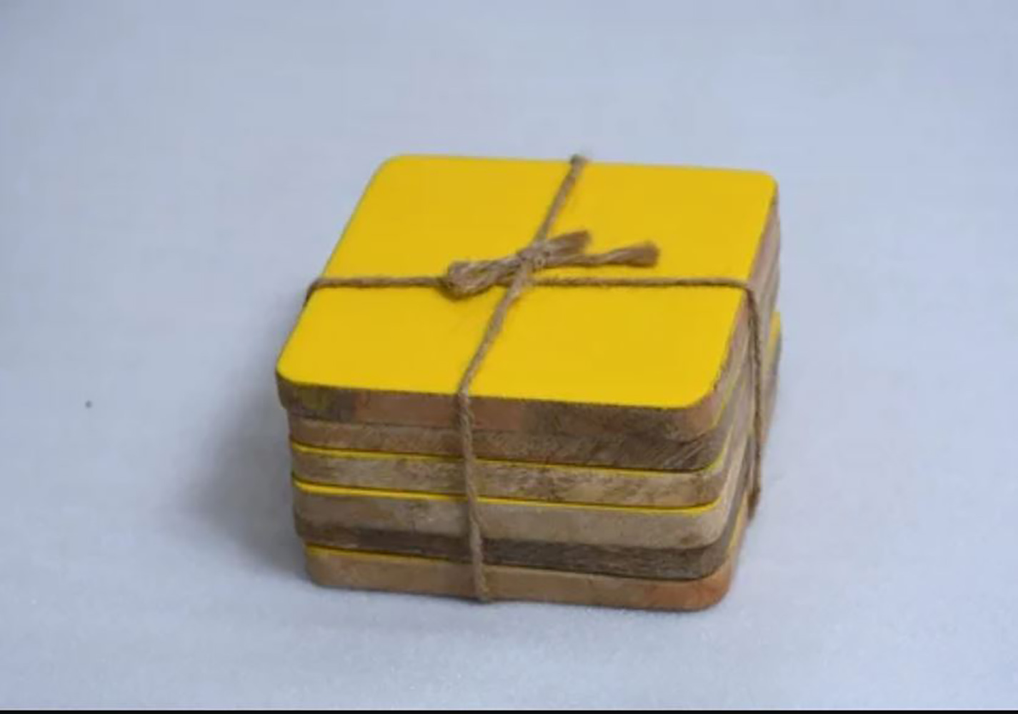 WOODEN RECTANGULAR COASTER