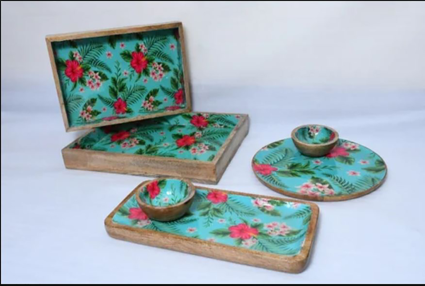 Wood Dip Bowl with Chips Compartment