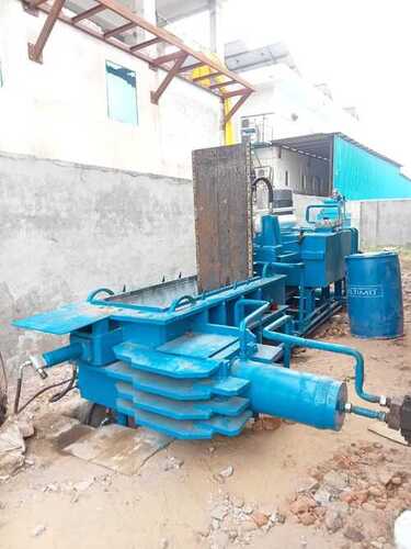 Jumbo Scrap Baling Press Machine - Color: Blue