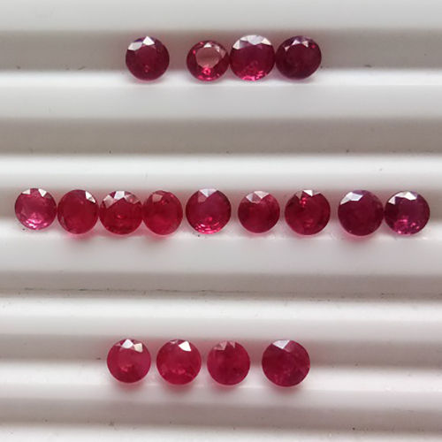 4.0 Mm Round Natural Burmese Heated Ruby Gemstone Size: Customized