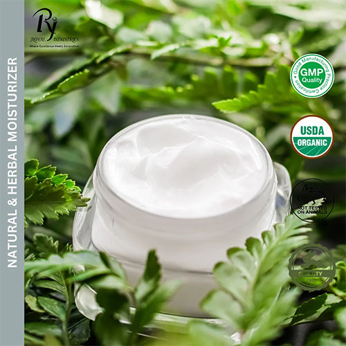 Natural And Herbal Moisturizer Third-Party Manufacturer - Color: White