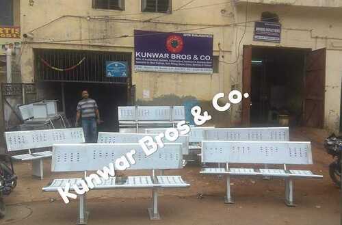 Metro and Railway Platform Benches