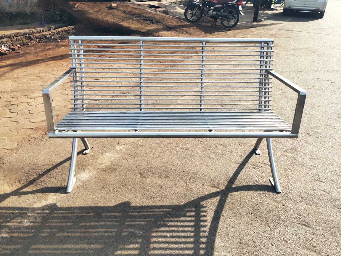 Metro and Railway Platform Benches