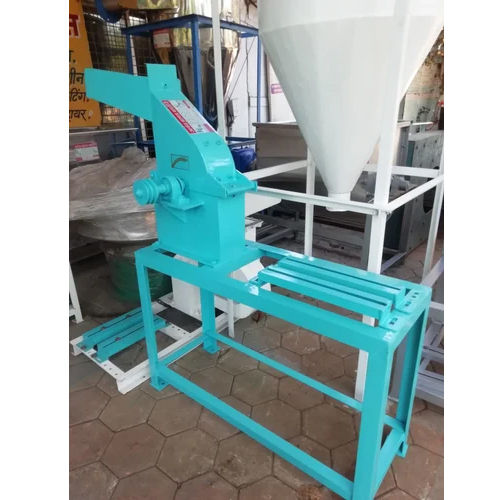 Makka Bharda Machine Capacity: 500 Kg/Hr